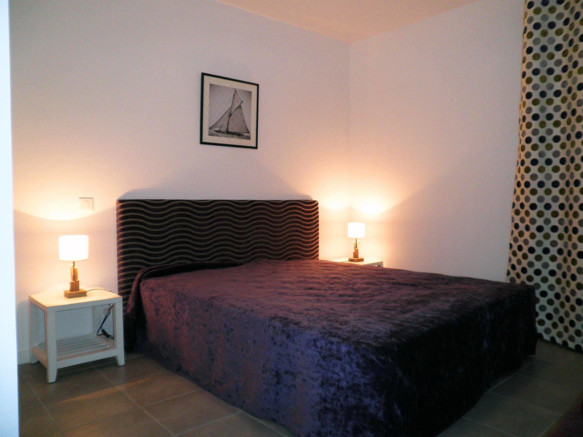 Nemea Les Balcons Des Pecheurs Aparthotel